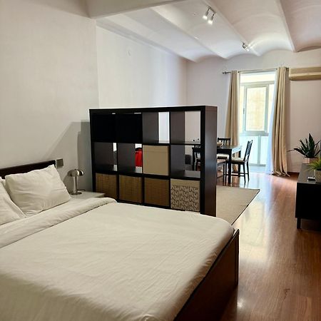 Newly Renovated Stylish Eixample - Great Location 바르셀로나 외부 사진