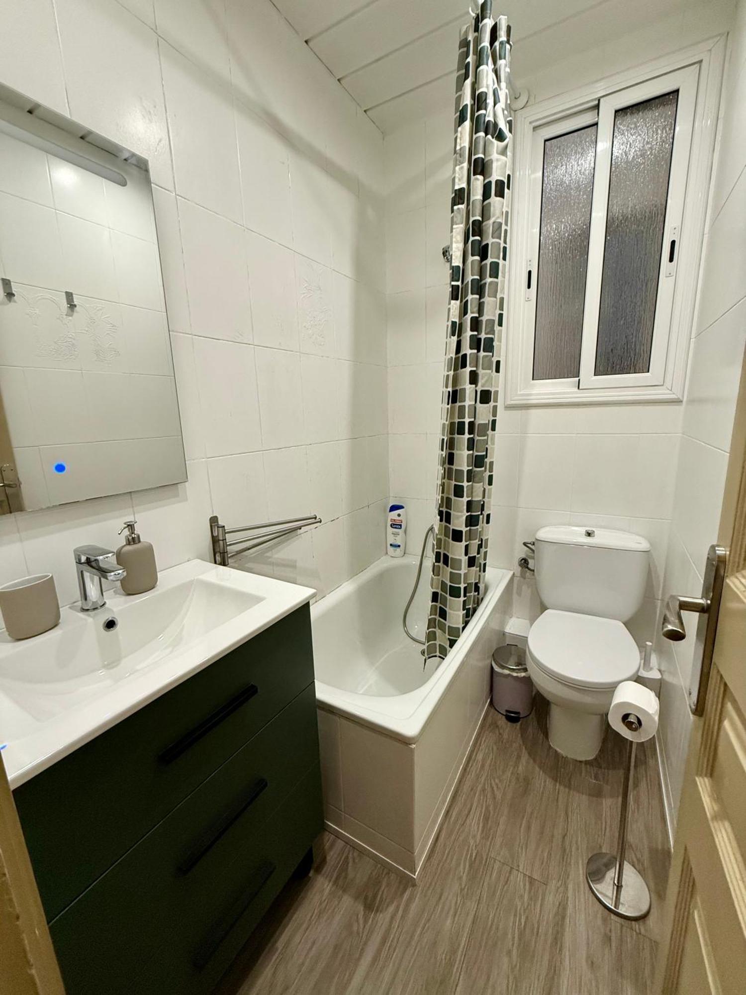 Newly Renovated Stylish Eixample - Great Location 바르셀로나 외부 사진