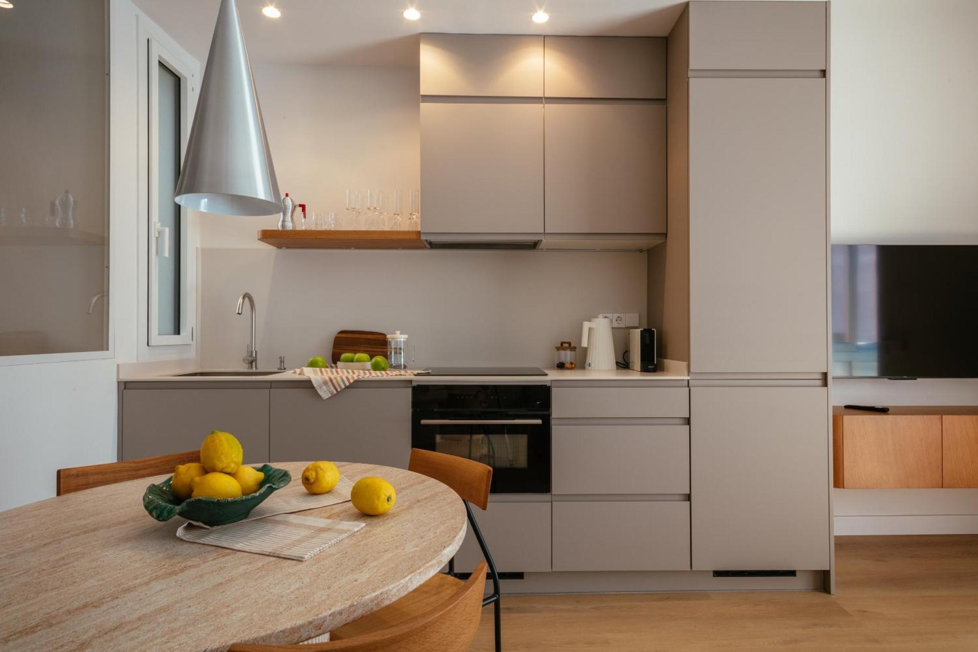Newly Renovated Stylish Eixample - Great Location 바르셀로나 외부 사진